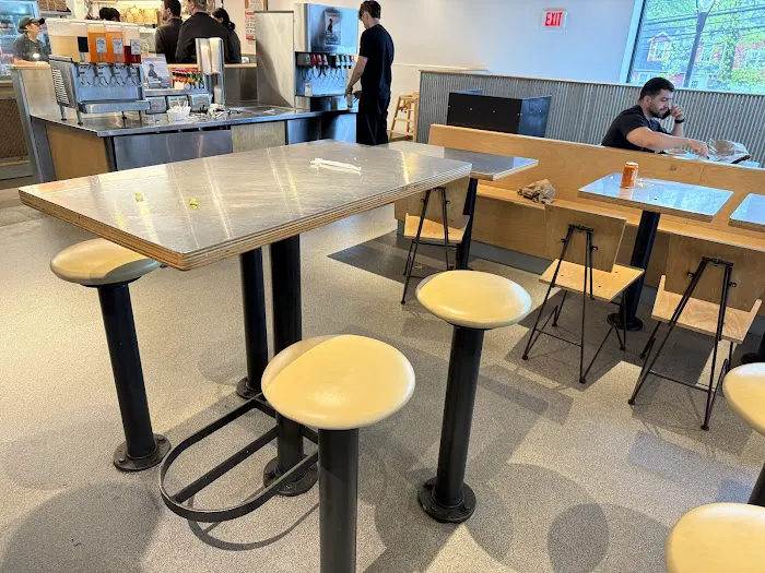 Chipotle Mexican Grill Picture 10
