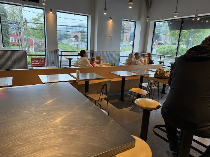 Chipotle Mexican Grill Picture 8