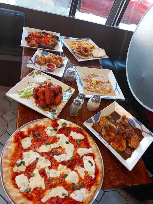 Angelo's Pizza and Pasta Picture 7