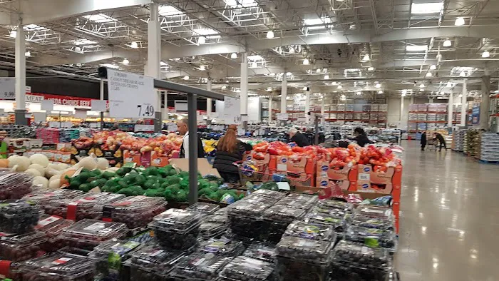 Costco Food Court Picture 3