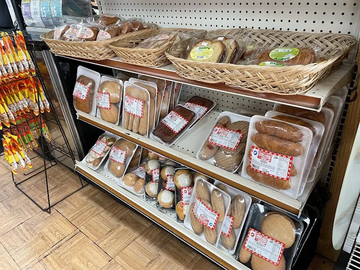 Jnhee Deli & Grocery Inc Picture 10