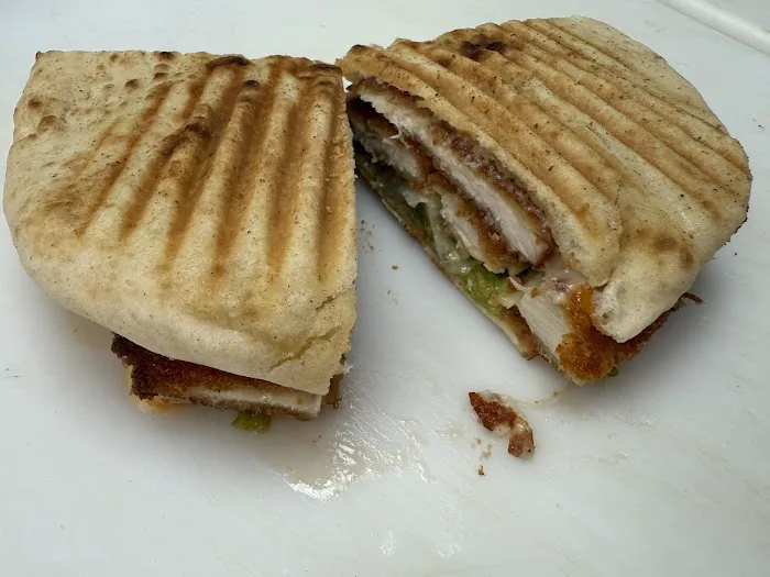 Jnhee Deli & Grocery Inc Picture 5
