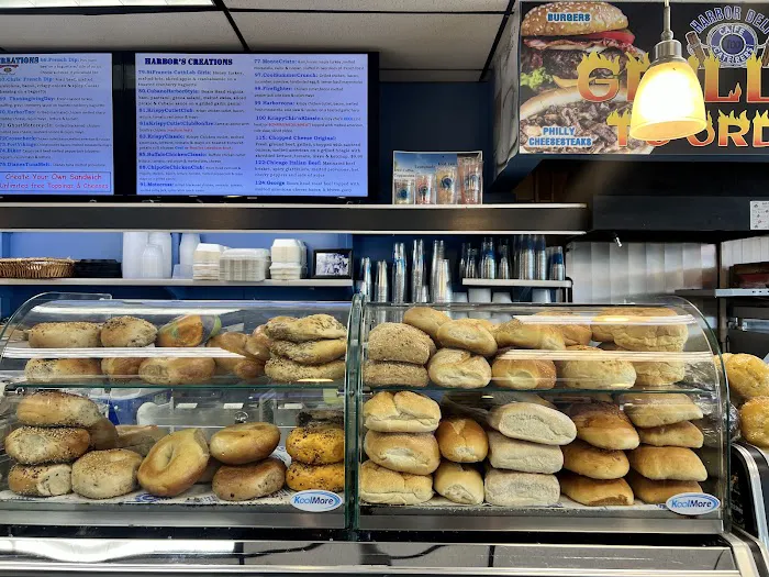 Harbor Deli Picture 2