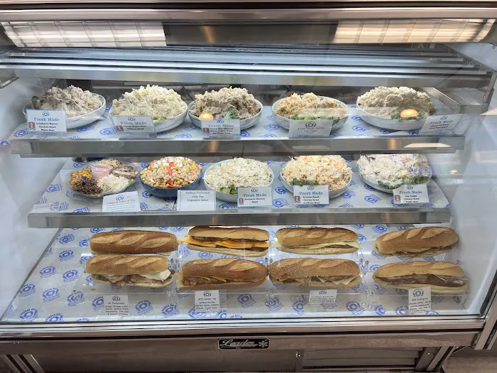Harbor Deli Picture 10