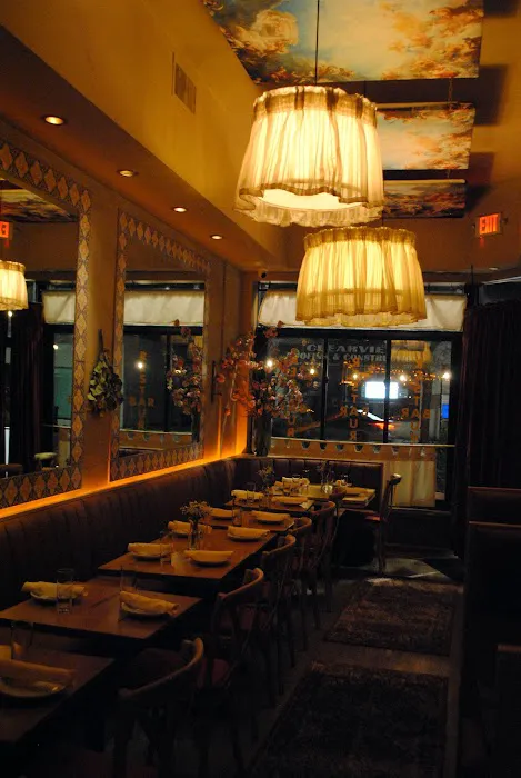 Flora’s Wine Bar & Restaurant Picture 7