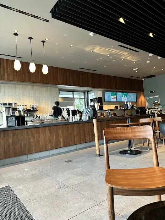 Starbucks Picture 6