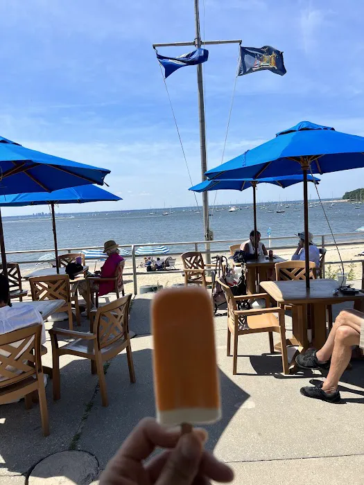 Cliffside Cafe Picture 1