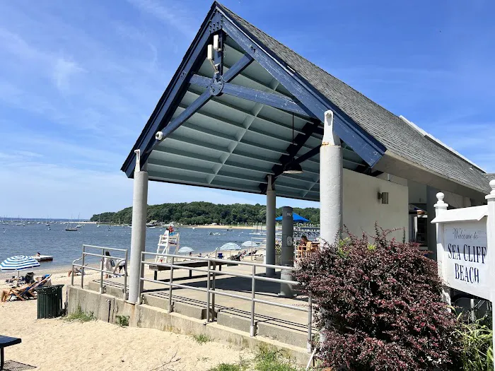 Cliffside Cafe Picture 2