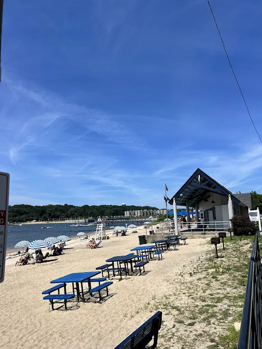Cliffside Cafe Picture 9