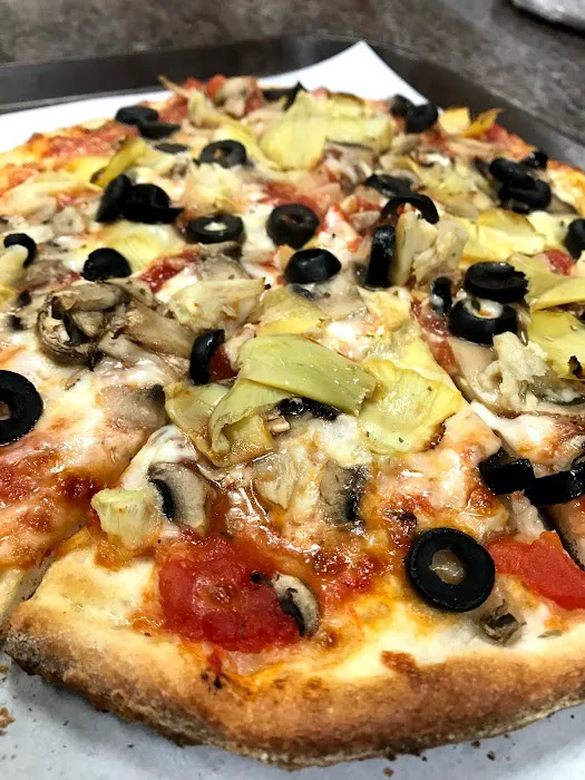 Carlo’s Pizza of Port Washington Picture 5