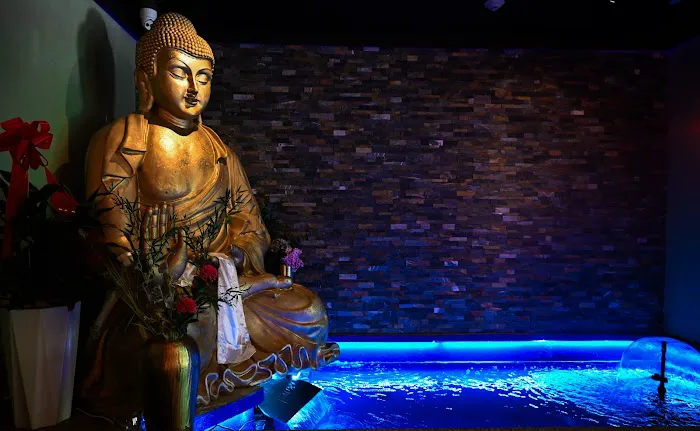 Jade Eatery and Lounge Picture 3