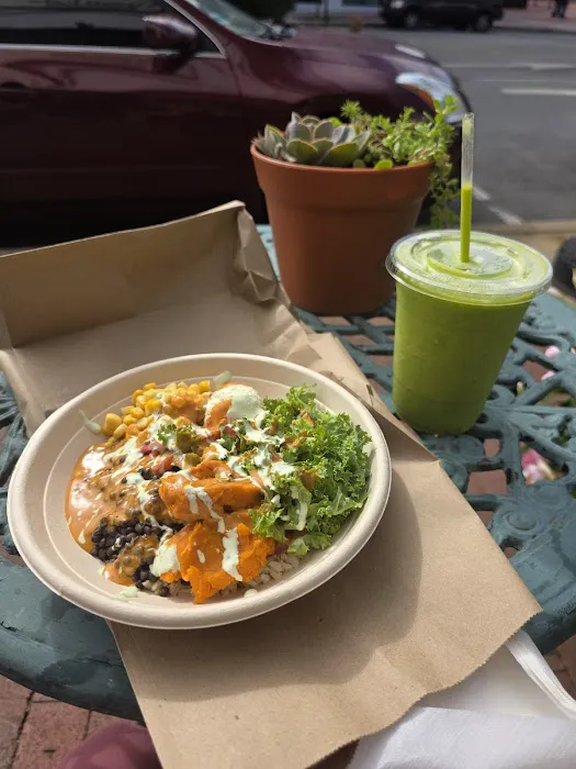 Green Eats Picture 4
