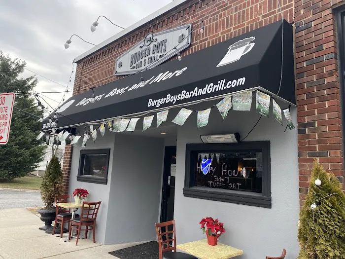 Burger Boys Bar & Grill Picture 3