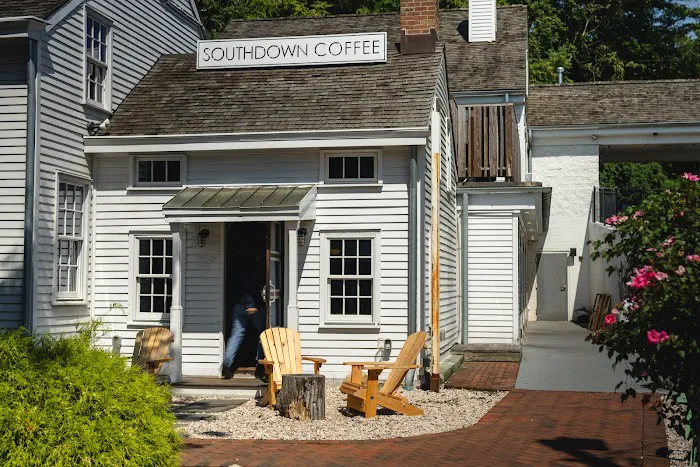 Southdown Coffee - Glen Cove Picture 6