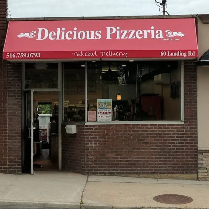 Delicious Pizzeria Picture 2