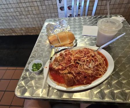 Delicious Pizzeria