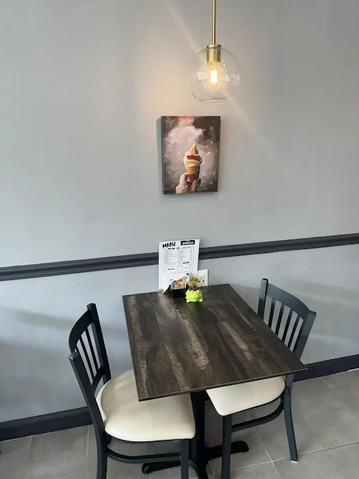 Sea Cliff Gelateria Picture 6
