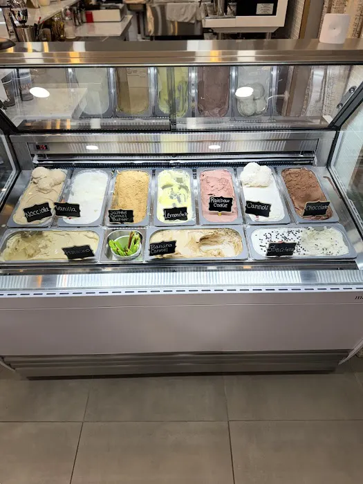 Sea Cliff Gelateria Picture 1