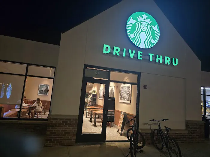 Starbucks Picture 1