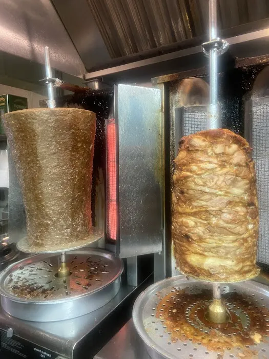 Gyro Station Picture 6