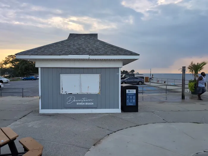 Downtown Snack Shack Picture 1