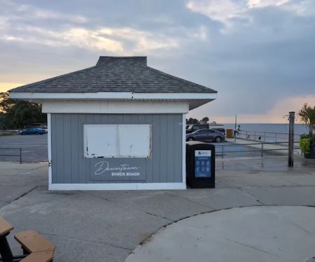 Downtown Snack Shack