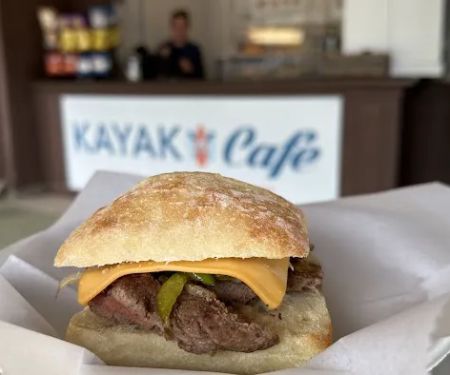 Kayak Café