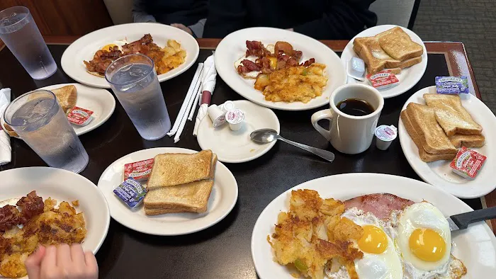 Hogan's Diner Picture 8
