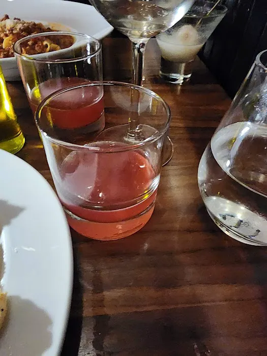 Mima Vinoteca Picture 5