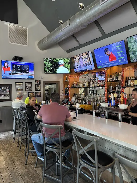 Demeter’s Tavern & Sports Bar Picture 7