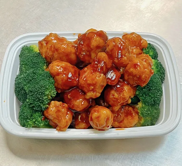 Youngs Chinese Food Picture 7
