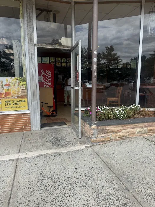Youngs Chinese Food Picture 1
