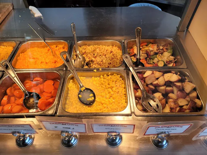 Tarrytown Delicatessen Picture 6