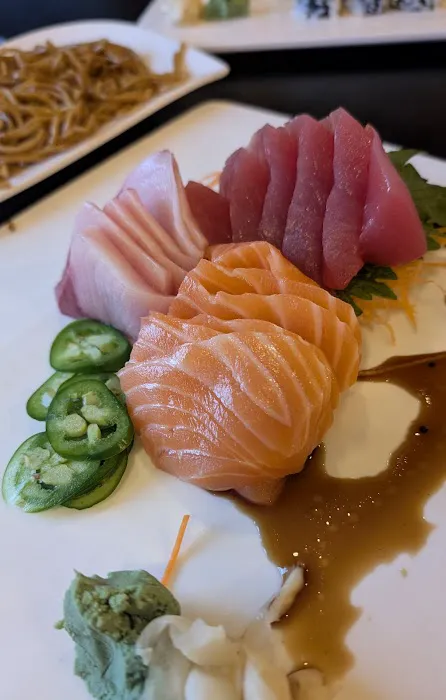 Nikko Hibachi Sushi & Lounge Picture 10