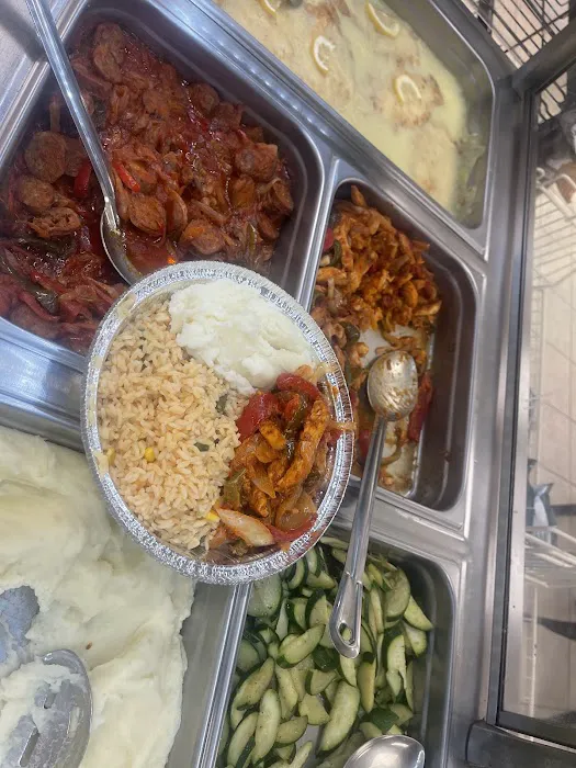 M&R United Deli Picture 1