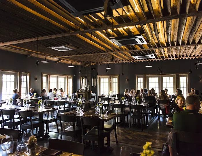 RiverMarket Bar and Kitchen Picture 2