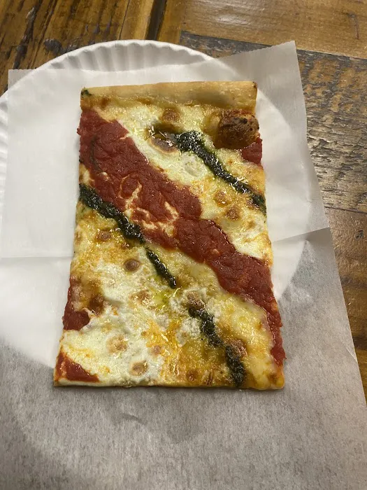 Main Street Pizza of Tarrytown Picture 4