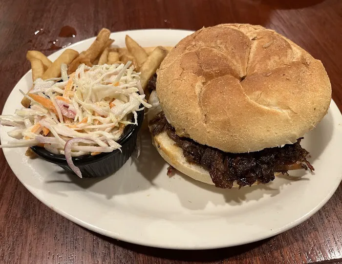 Bailey's Smokehouse Picture 9