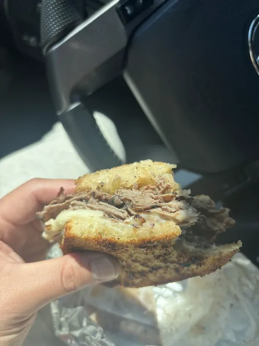 Rueben's Bagel & Deli Picture 6