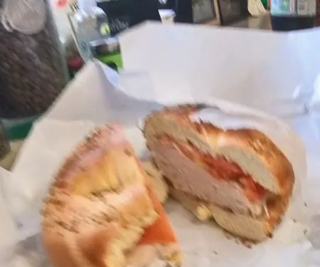Rueben's Bagel & Deli