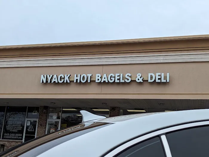 Nyack Hot Bagels and Deli Picture 5