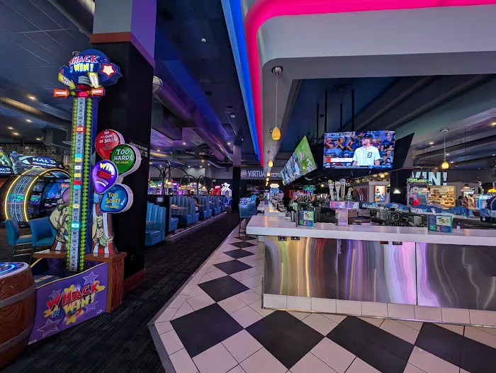 Dave & Buster's West Nyack - Palisades Picture 1