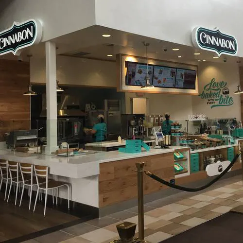Cinnabon Picture 3