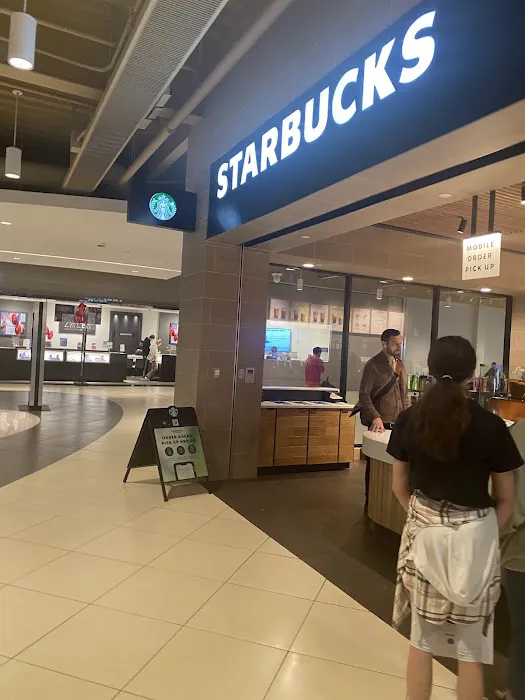 Starbucks Picture 1
