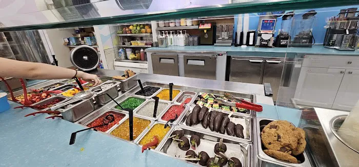 Frozen D Lite- Palisades Center Picture 3