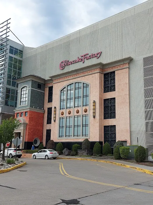 The Cheesecake Factory Picture 3