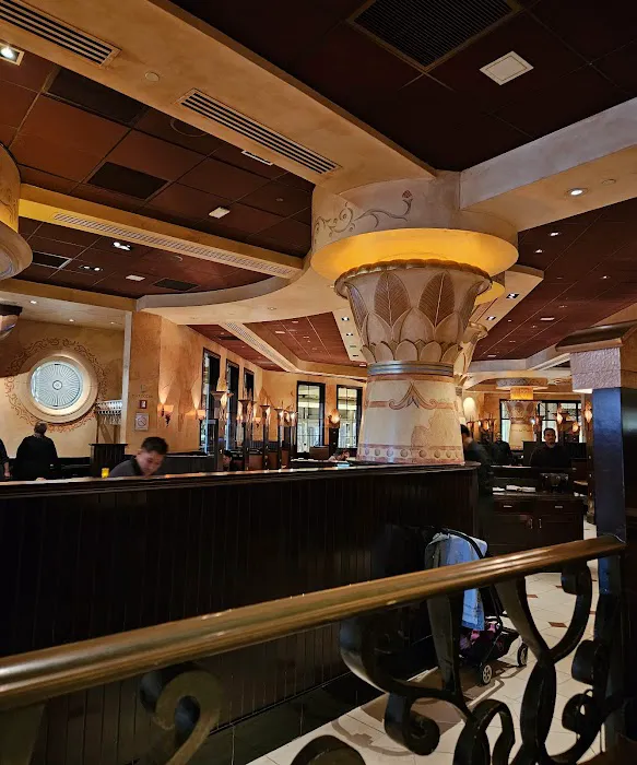 The Cheesecake Factory Picture 9