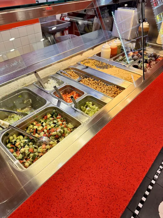 Shah's Halal Food Picture 5