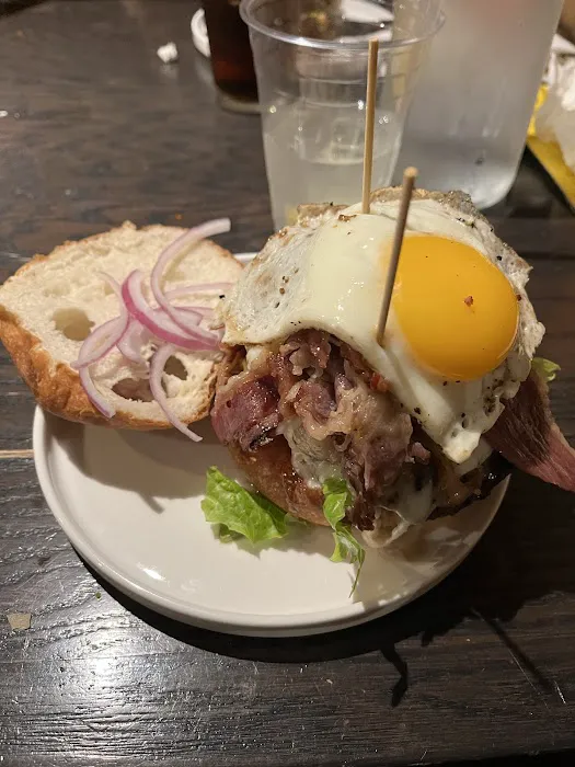 Mike's Burgers Picture 5