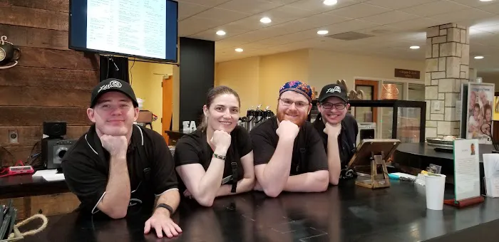 Lillian's Cafe Picture 9